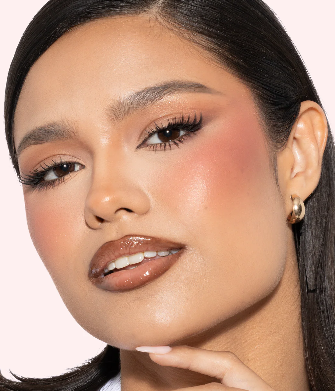 Huda Beauty Blush Filter Blurring Blush lighters Palette  Strawberry Latte - 7.5g